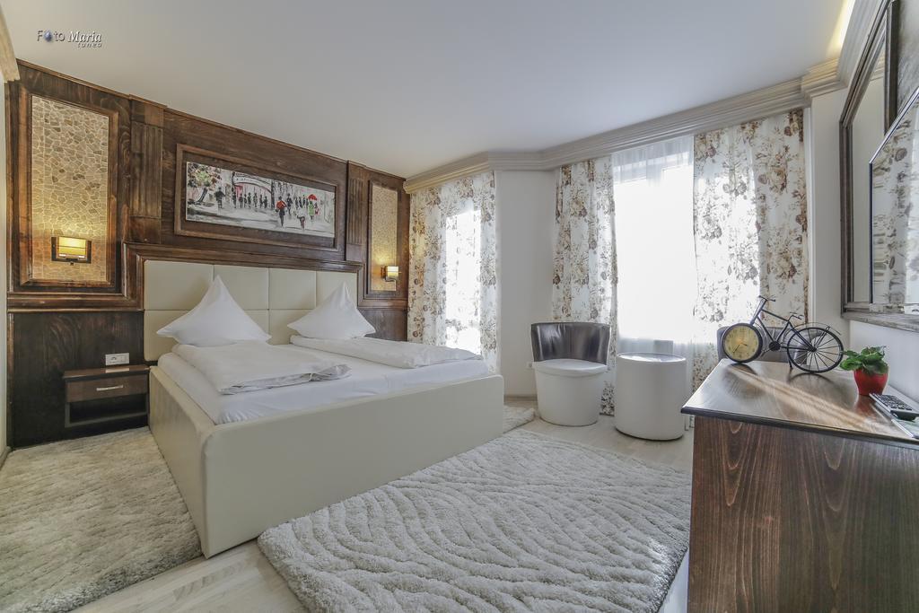 Hotel Golden Spirit Băile Herculane Kamer foto