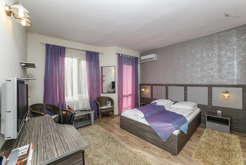 Hotel Golden Spirit Băile Herculane Kamer foto