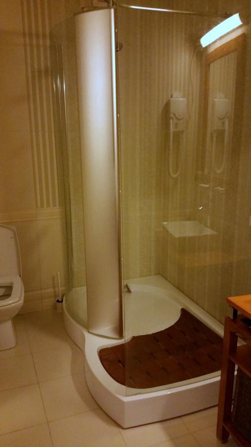 Hotel Golden Spirit Băile Herculane Buitenkant foto